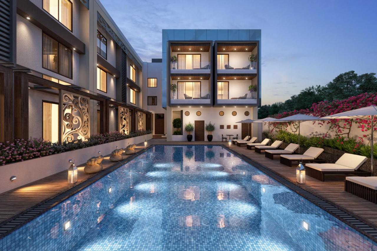 Hotel Ramada By Wyndham Gandhidham Shinay Exterior foto